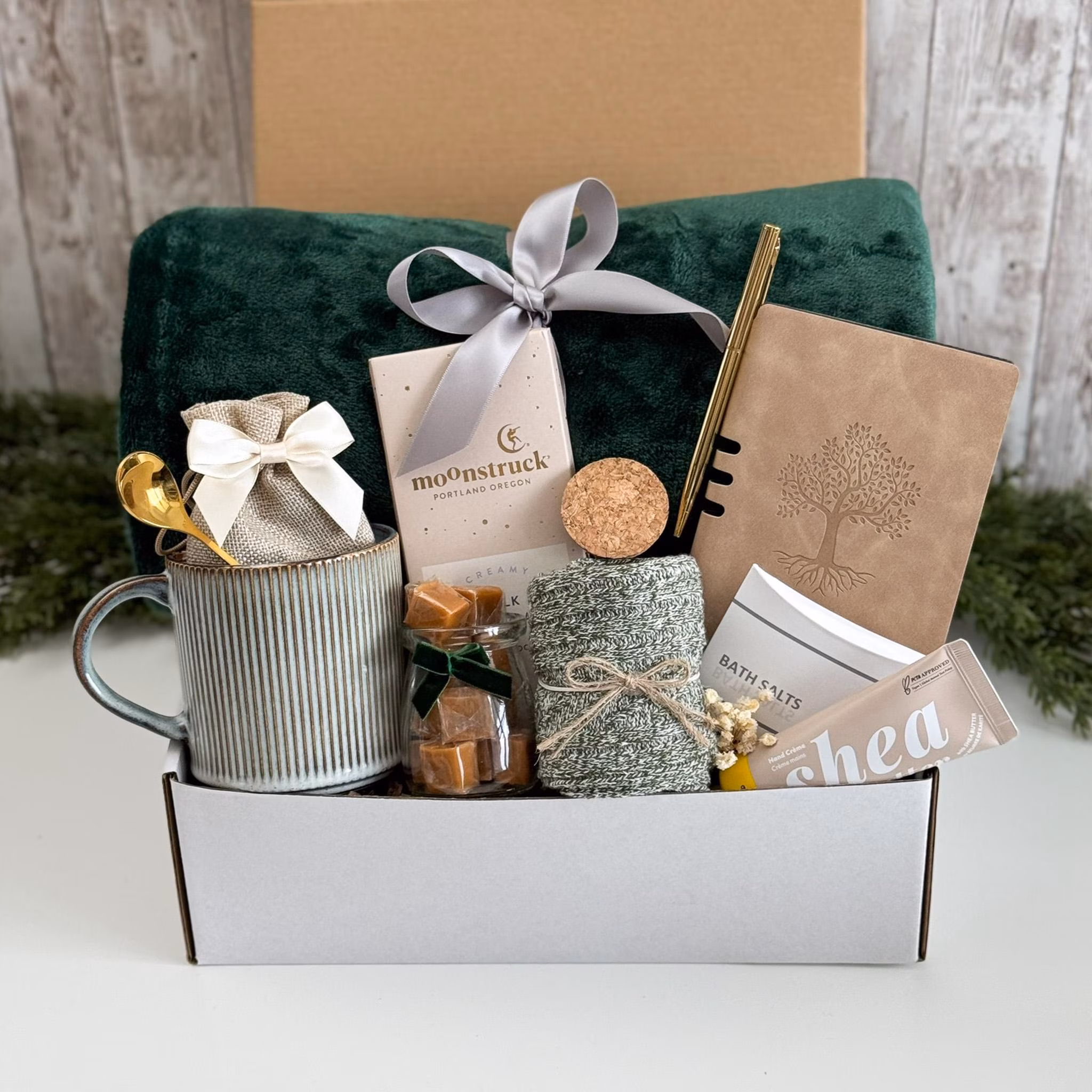 Branded corporate gift hamper